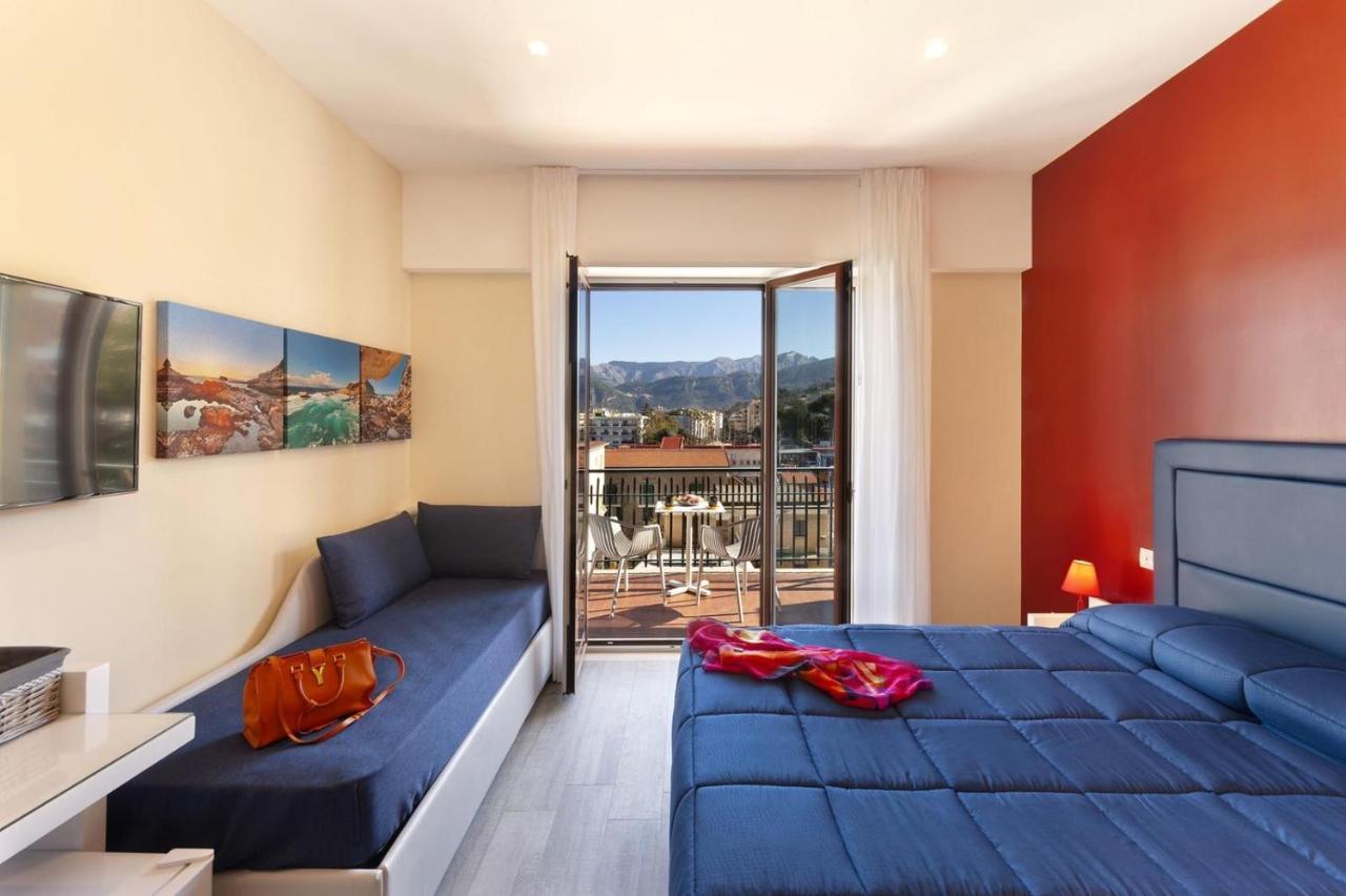 Parco Tasso Guest House Соренто Екстериор снимка