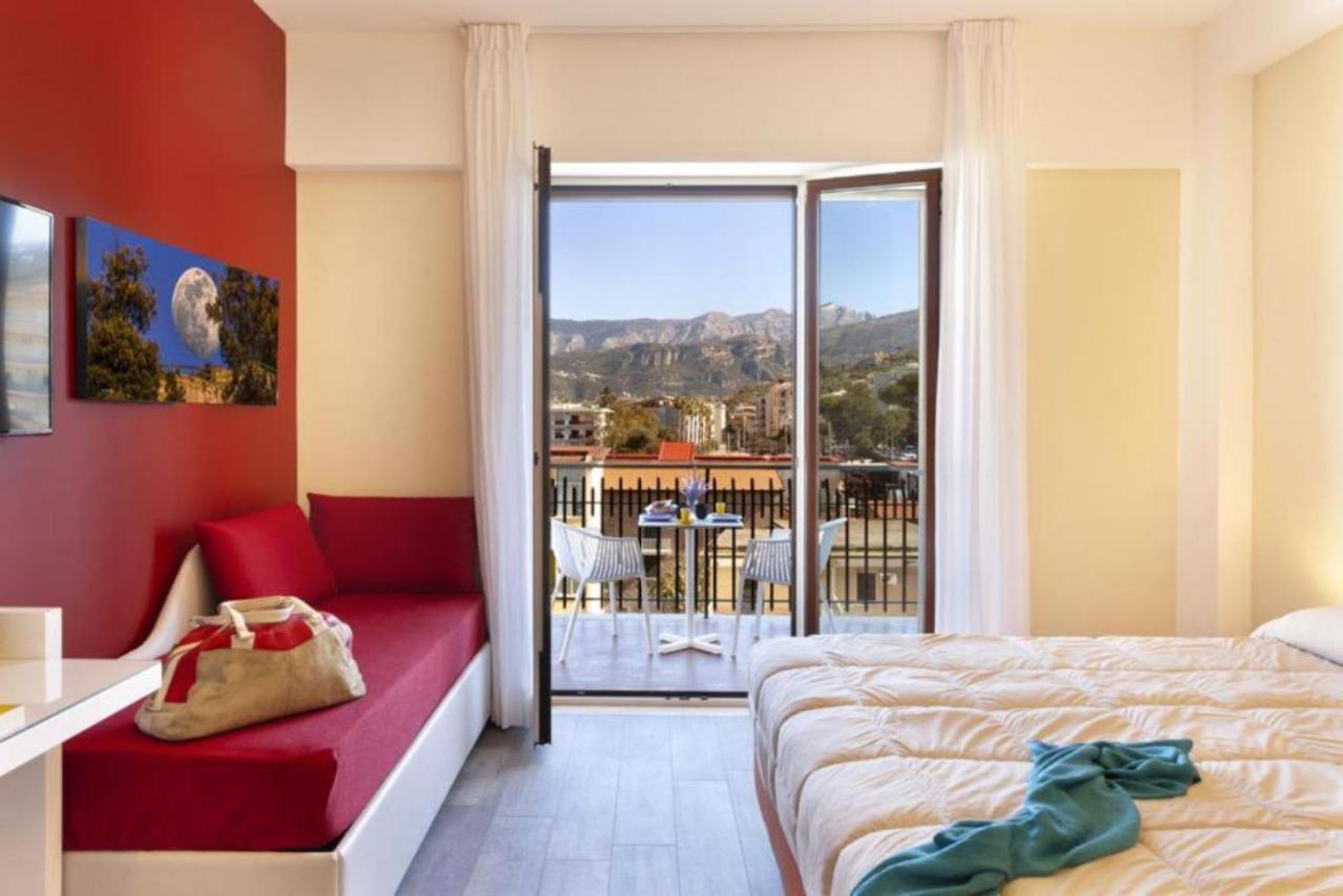 Parco Tasso Guest House Соренто Екстериор снимка